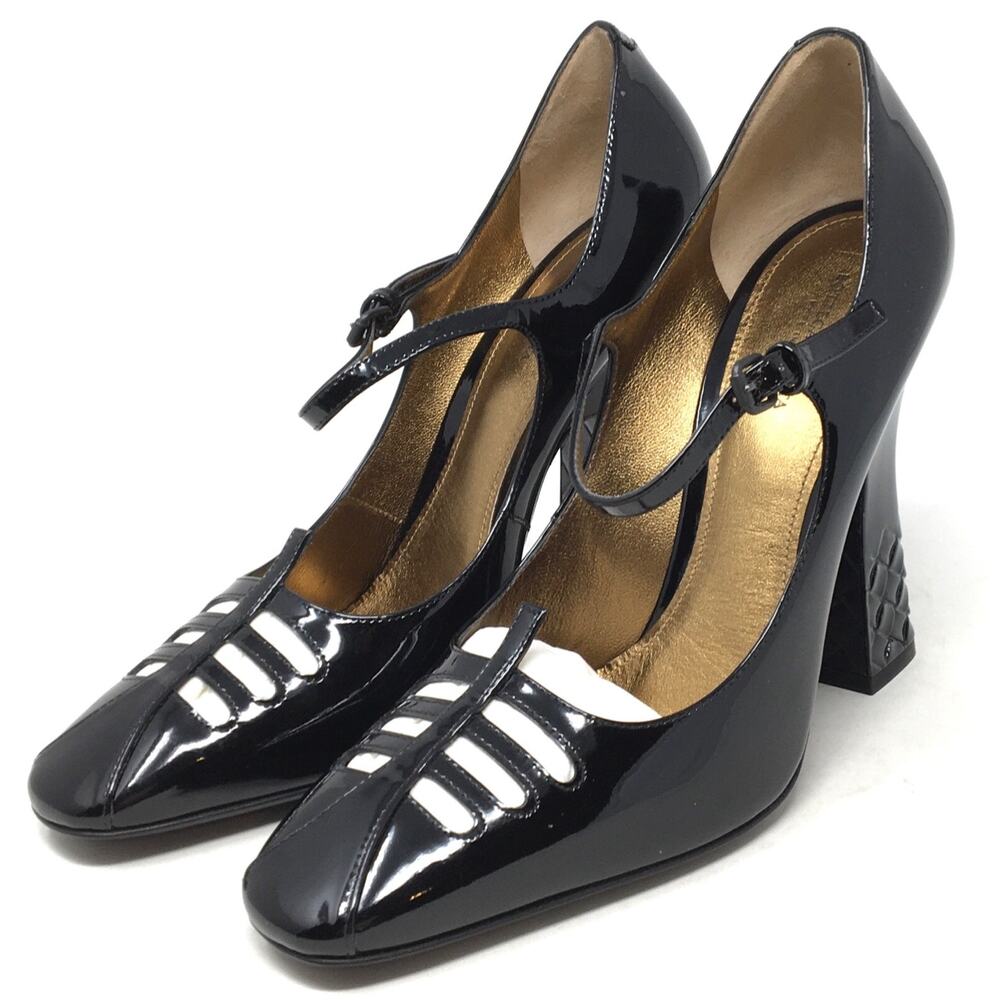 Bottega Veneta Women's Sz 39.5/9. 5 Black Patent Leather Cut Out Mary Jane Heels - Picture 3 of 8